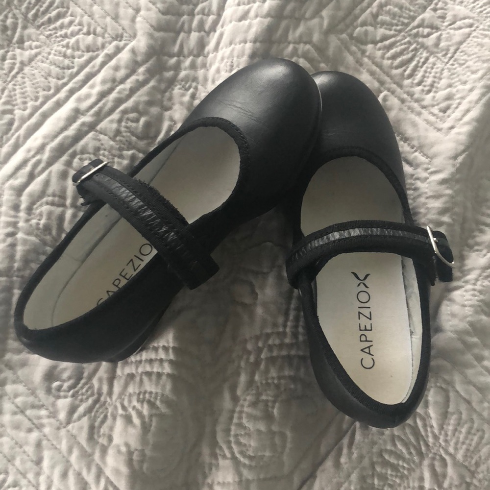 Girls Capezio Black Matte Mary Jane Tap Shoes